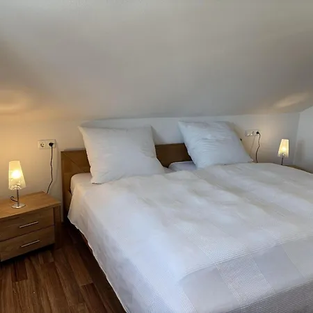 Haus-meeresglueck-wohnung-seestern *